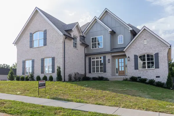 100 Kirkwall Court, Hendersonville, TN 37075