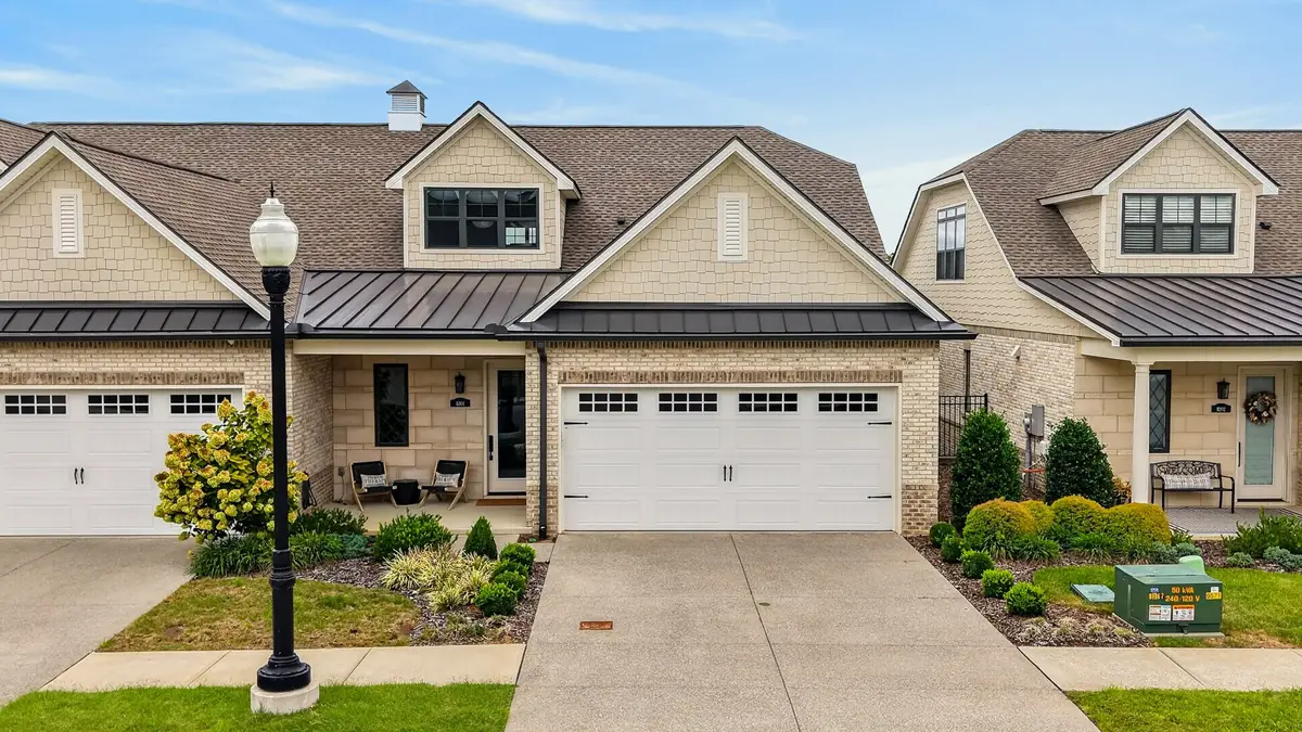 1024 Club View Dr #B301, Gallatin, TN 37066 - #1