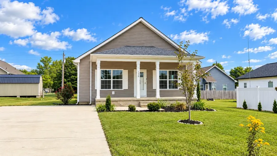 125 Foutch Ct, Smithville, TN 37166 - #2