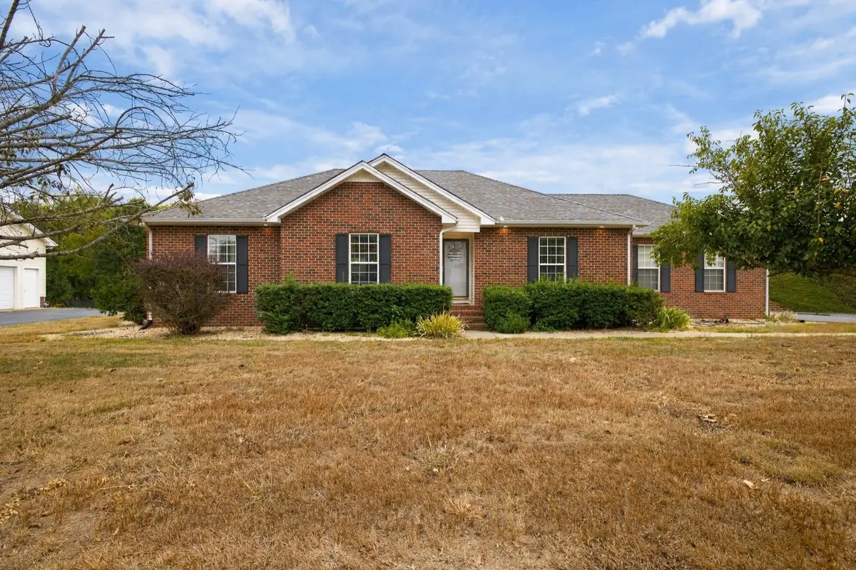 607 Meadowlark Dr, Shelbyville, TN 37160 - #1