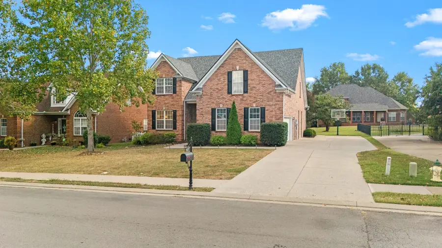 5427 Saint Ives Dr, Murfreesboro, TN 37128 - #2