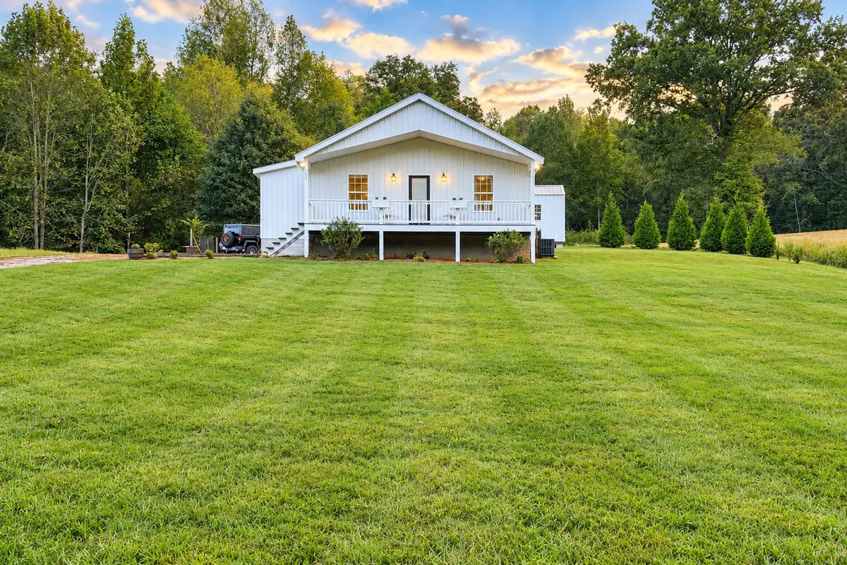 496 Grices Creek Rd, Cumberland City, TN 37050 - #1