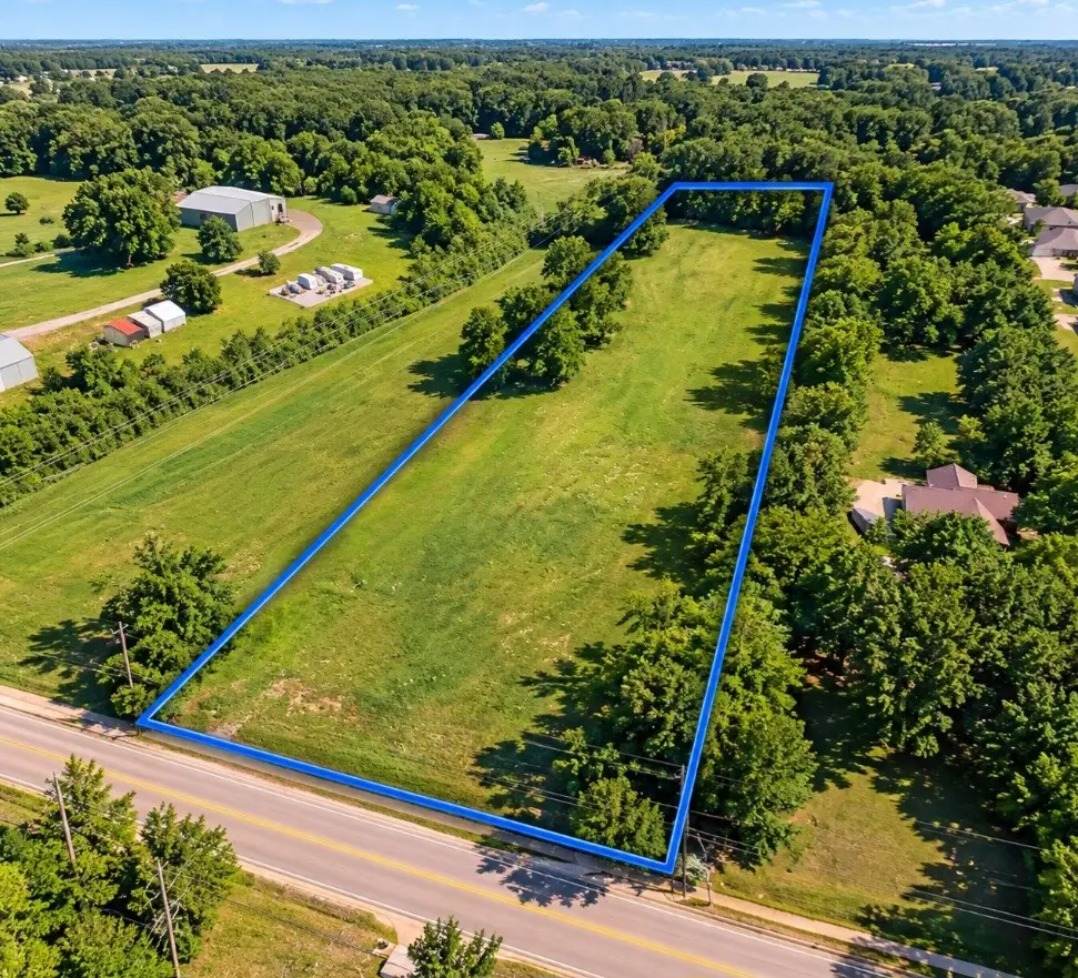 1103 Queener Rd, Loudon, TN 37774 - #1