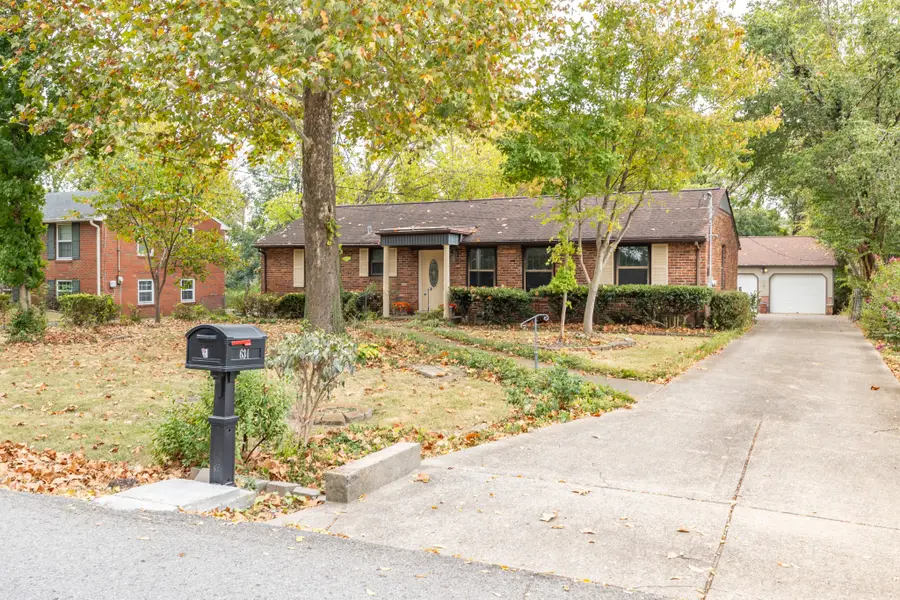 631 Elysian Fields Rd, Nashville, TN 37211 - #3