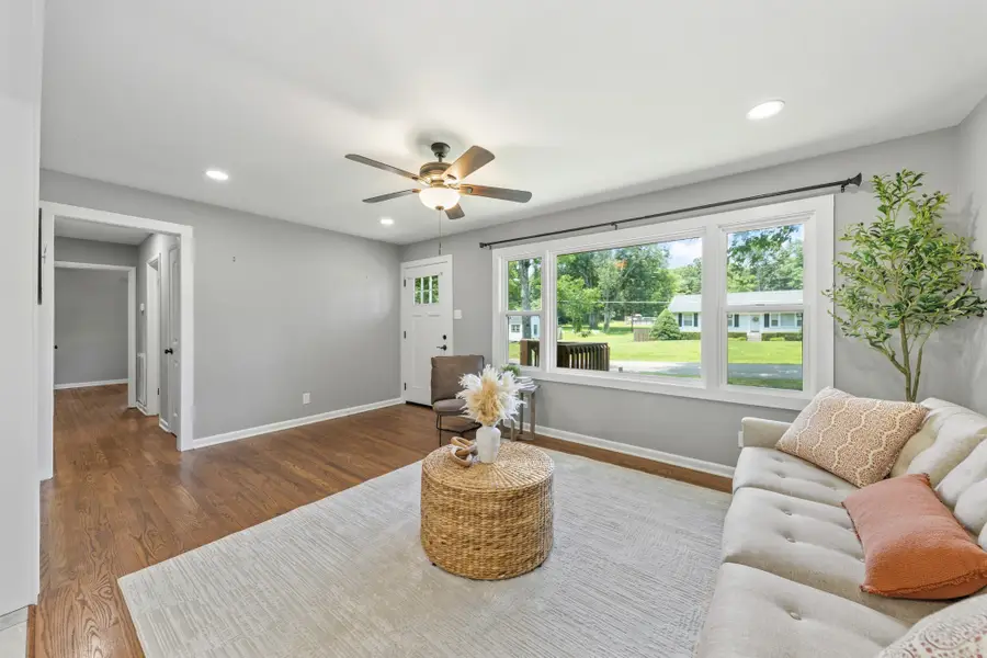 916 Battery Dr, Lewisburg, TN 37091 - #3