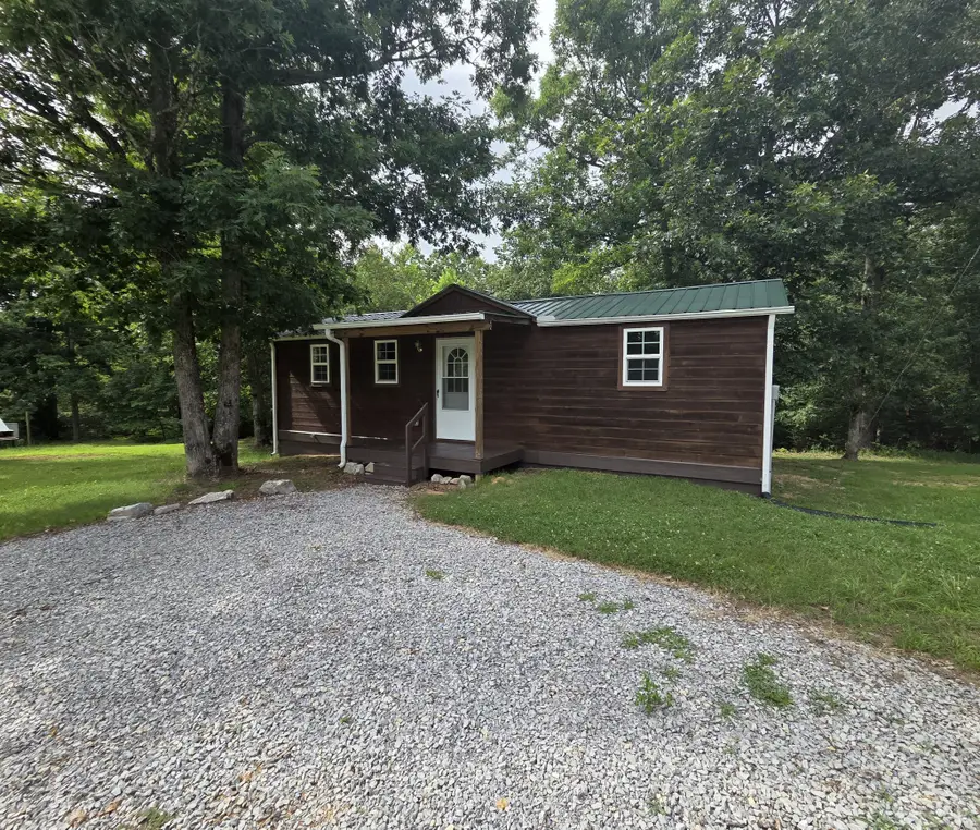 9326 Magnolia Way, Nunnelly, TN 37137 - #2