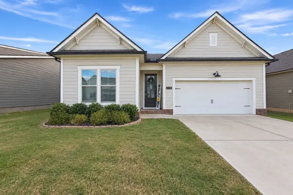 3723 Shady Forest Dr, Murfreesboro, TN 37128