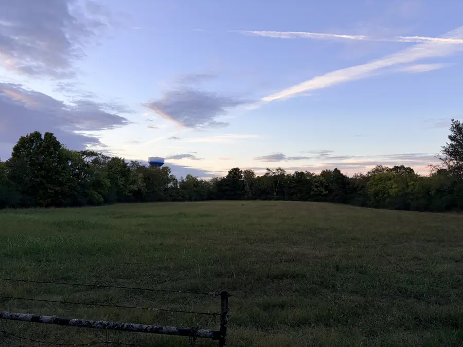 5303 Old Highway 431, Greenbrier, TN 37073 - #3