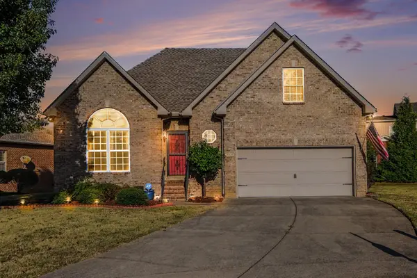 3037 Brookside Path, Murfreesboro, TN 37128