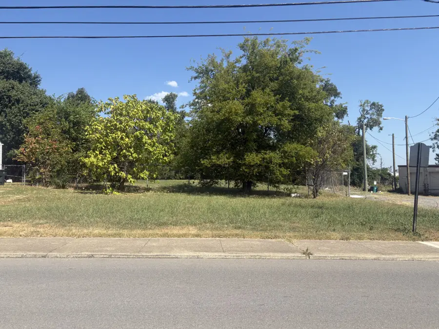 1019 Thomas Ave, Nashville, TN 37216 - #2