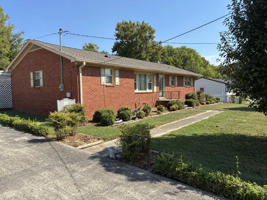 315 Chestnut Drive, Shelbyville, TN 37160 - #3