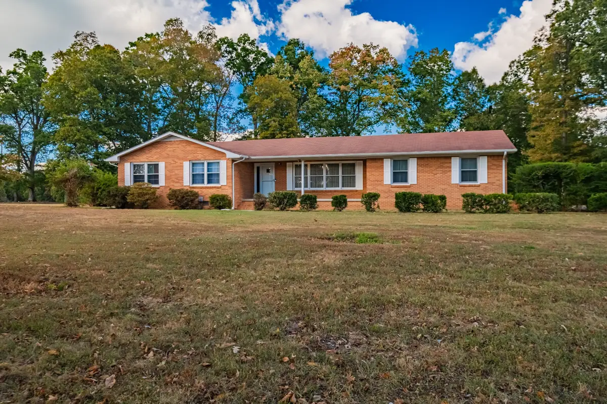 4762 Metro 41a Hwy, Normandy, TN 37360 - #1