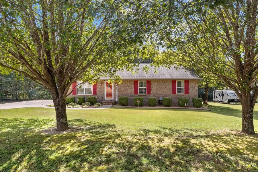 609 Shades Crest Dr, New Johnsonville, TN 37134 - #3