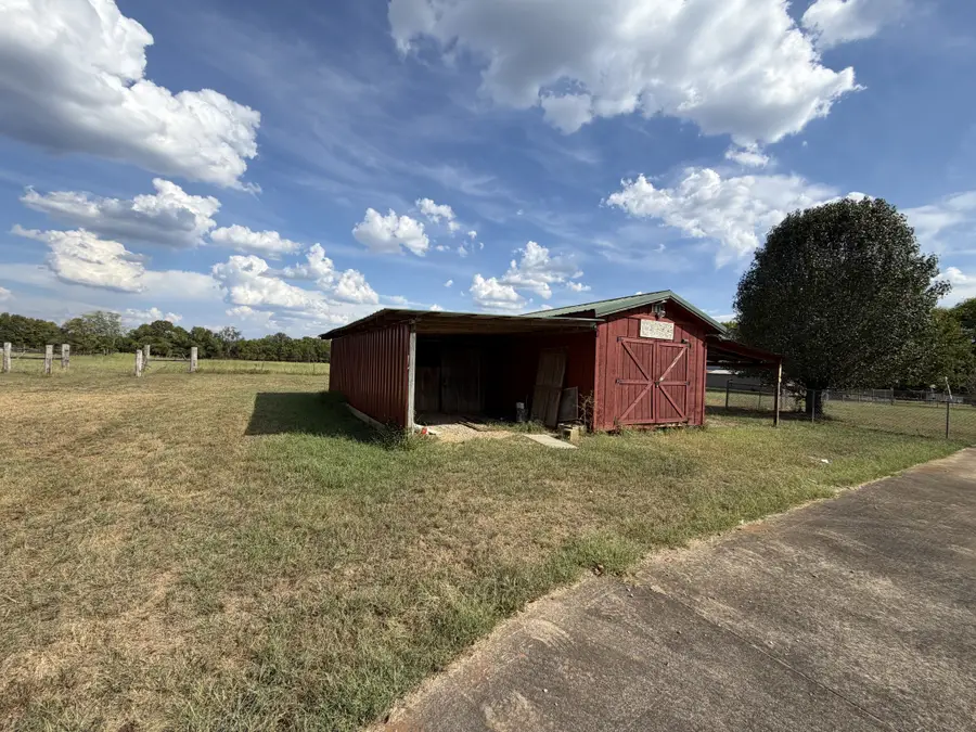 1651 Richardson Rd, Lewisburg, TN 37091 - #2