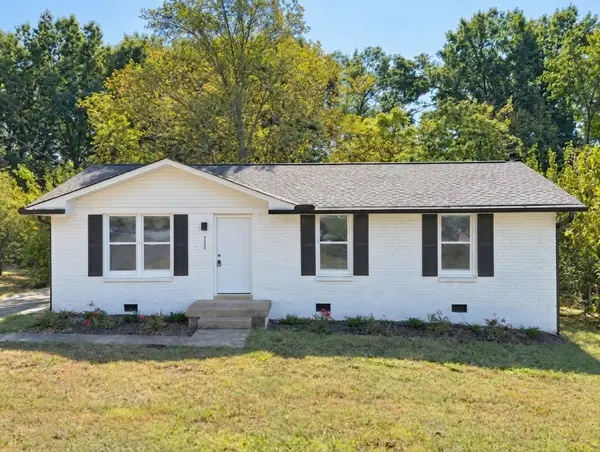 2565 Bethwood Dr, Nashville, TN 37207