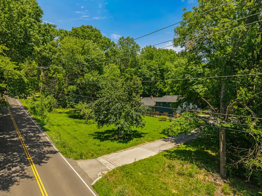 1083 Tulip Grove Rd, Hermitage, TN 37076 - #2