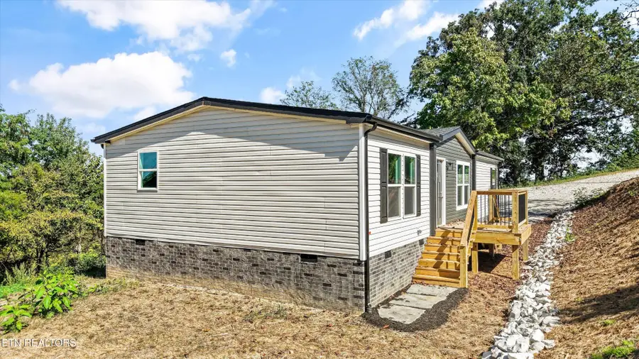 3827 Demory Rd, La Follette, TN 37766 - #2
