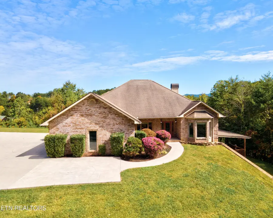 544 Kings Hills Blvd, Pigeon Forge, TN 37863 - #2