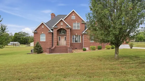 88 Hunters Landing Dr, Manchester, TN 37355