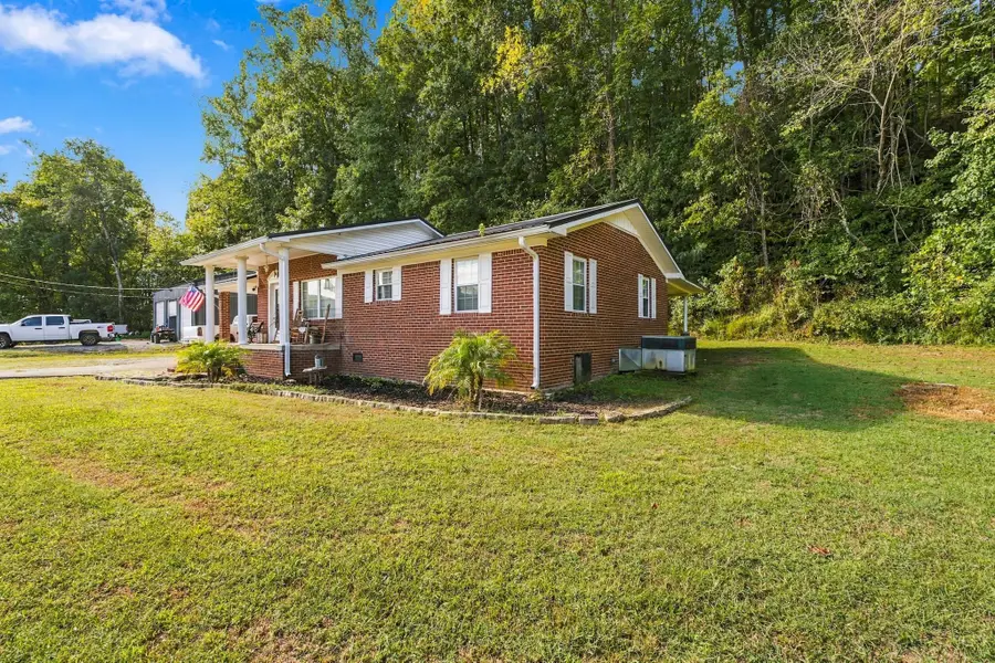 2828 Railroad Bed Rd, Iron City, TN 38463 - #2
