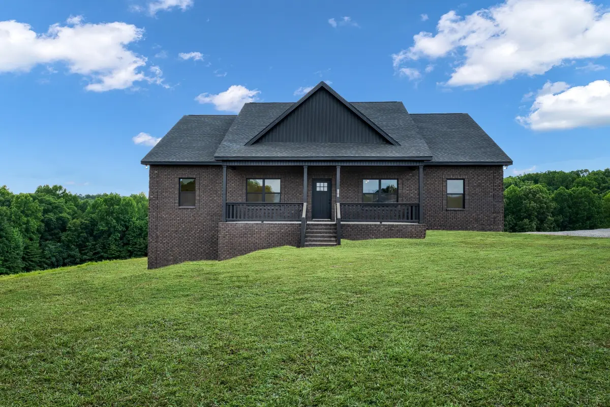 2010 Lafayette Rd, Red Boiling Springs, TN 37150 - #1
