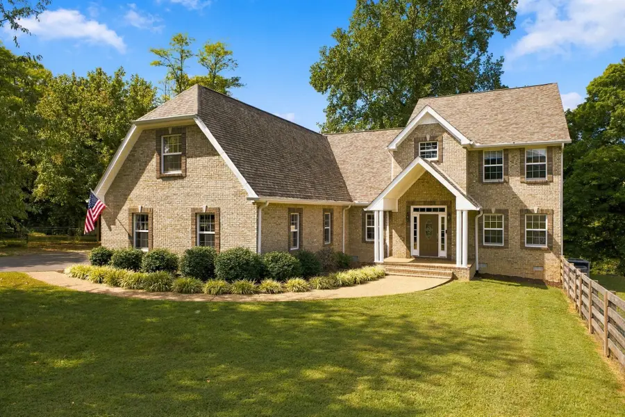 313 Burr Oak Ct, Spring Hill, TN 37174 - #2