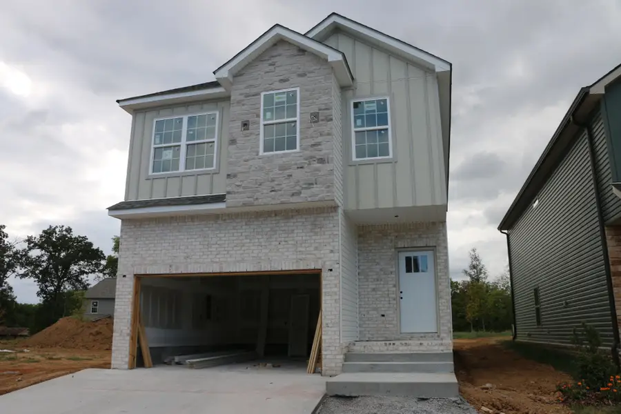 522 Charleston Cove Way, Clarksville, TN 37043 - #2