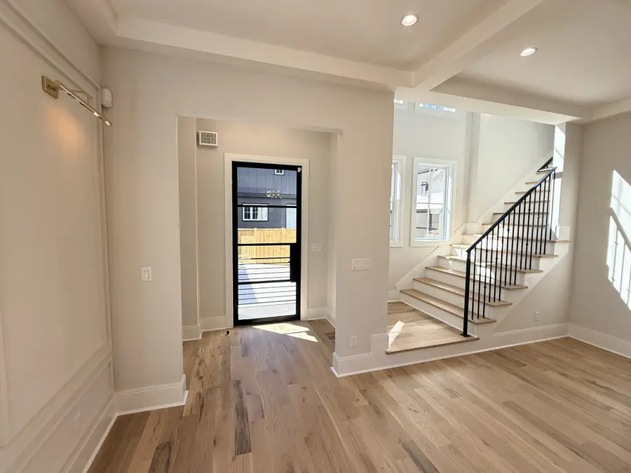 1806 Shackleford Rd, Nashville, TN 37215 - #3