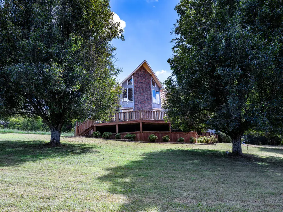 220 Waco Rd, Lynnville, TN 38472 - #2