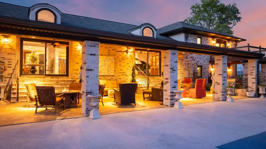 5016 Hillsboro Hwy, Manchester, TN 37355 - #3