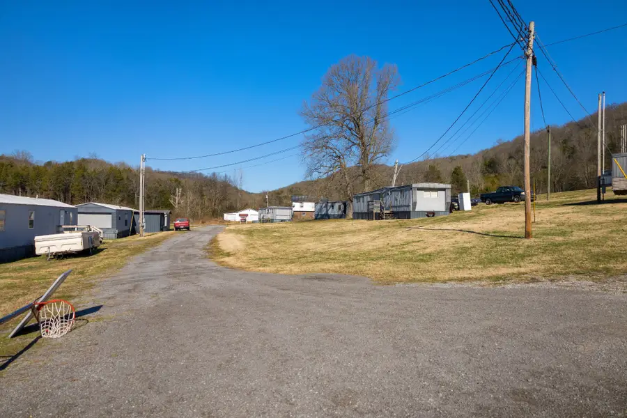 194 Tubbs St, Liberty, TN 37095 - #3