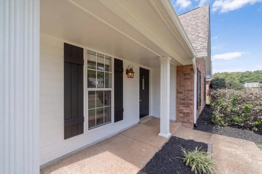 349 Bradford Trl, Collierville, TN 38017 - #2