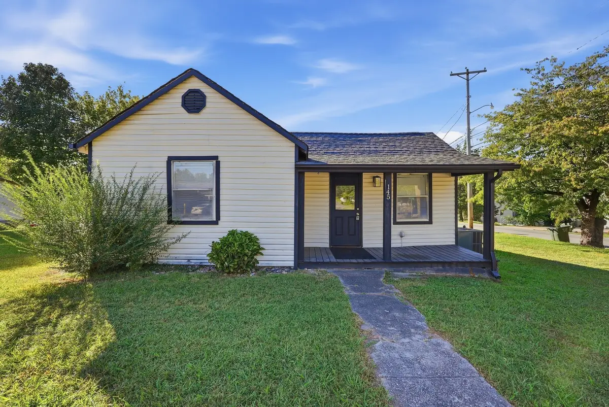 145 Baker St, Sparta, TN 38583 - #1