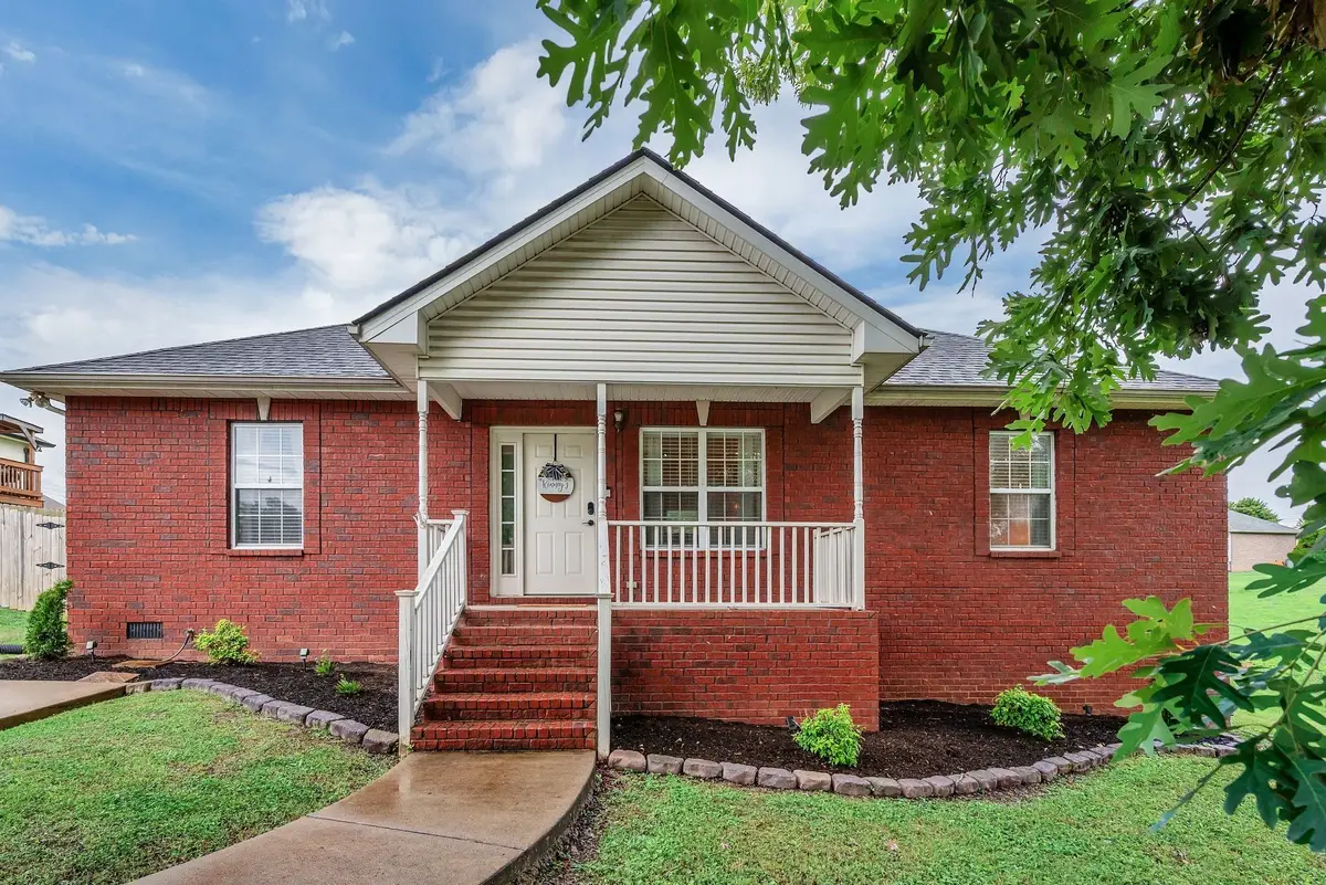 2029 Sunday Silence Dr, Greenbrier, TN 37073 - #1