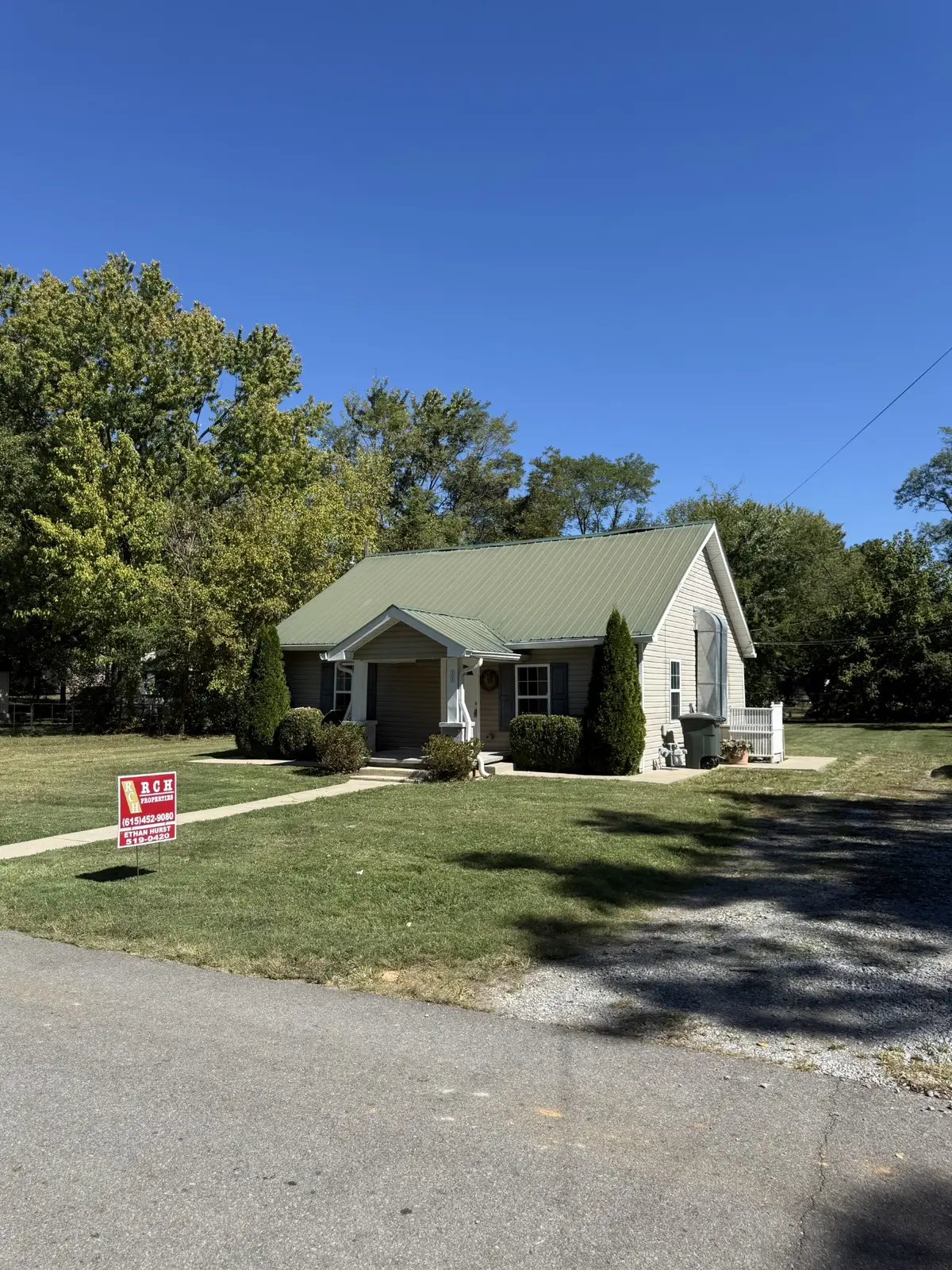 201 Dollar Ave, Portland, TN 37148 - #1