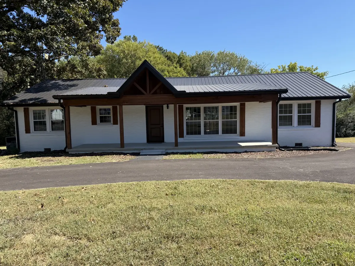 2464 Hwy 43 S, Leoma, TN 38468 - #1