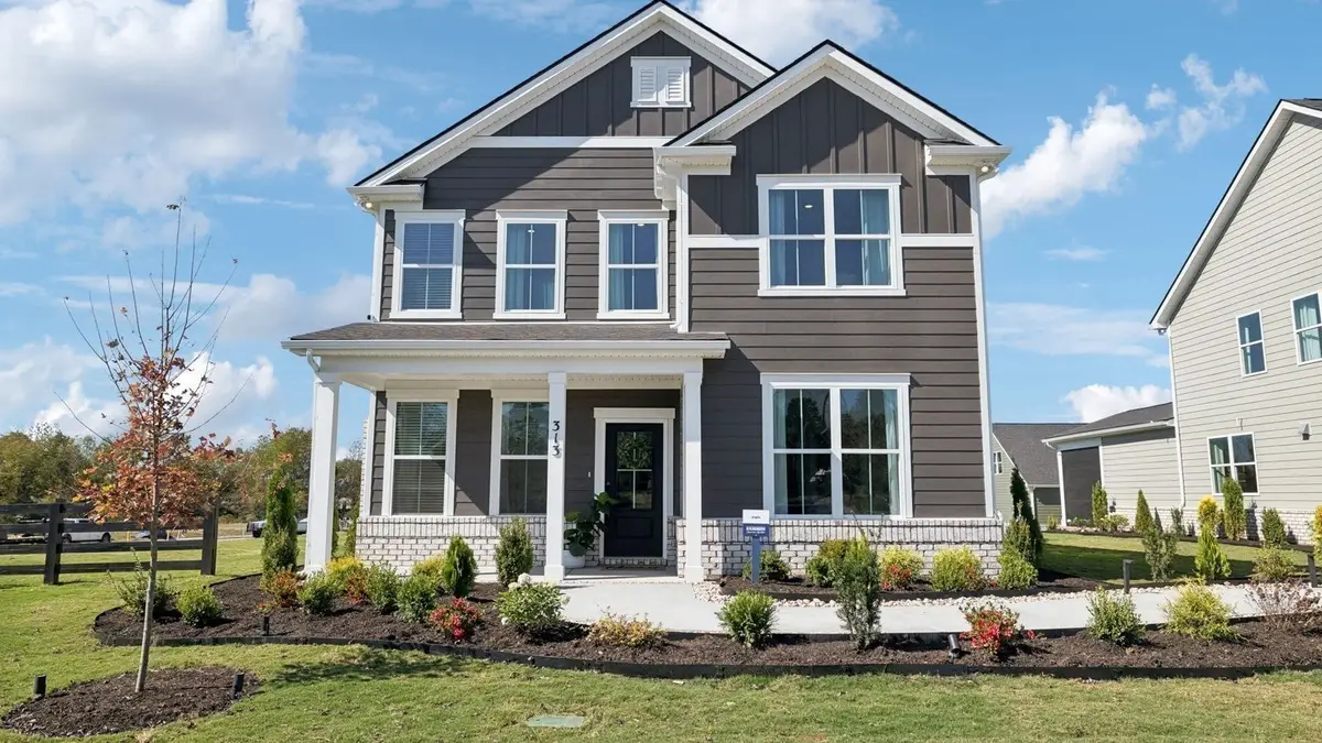 273 Harvest Point Blvd, Spring Hill, TN 37174 - #1