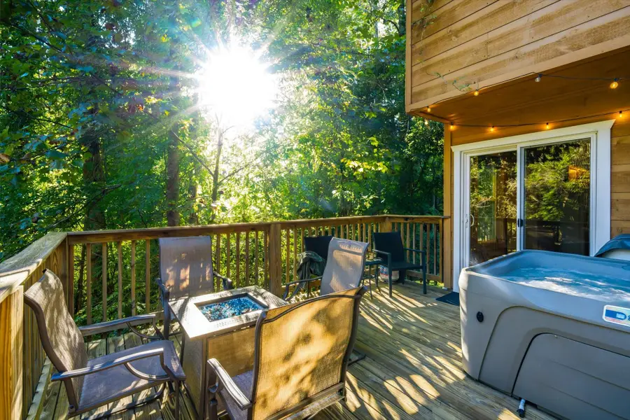 661 Morning Mist Way, Gatlinburg, TN 37738 - #2