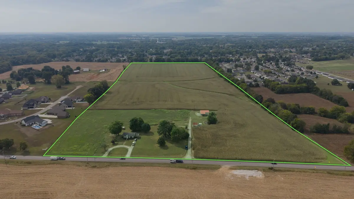 4025 Canton Pike, Hopkinsville, KY 42240 - #1
