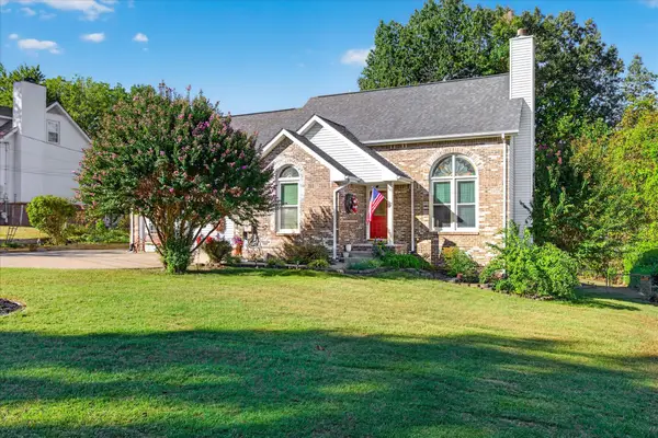 1110 Rosebrook Dr, Clarksville, TN 37042