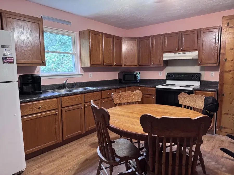 634 Bennett Hill Rd, Red Boiling Springs, TN 37150 - #3