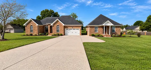 1507 Lindsey Ln, Chapel Hill, TN 37034