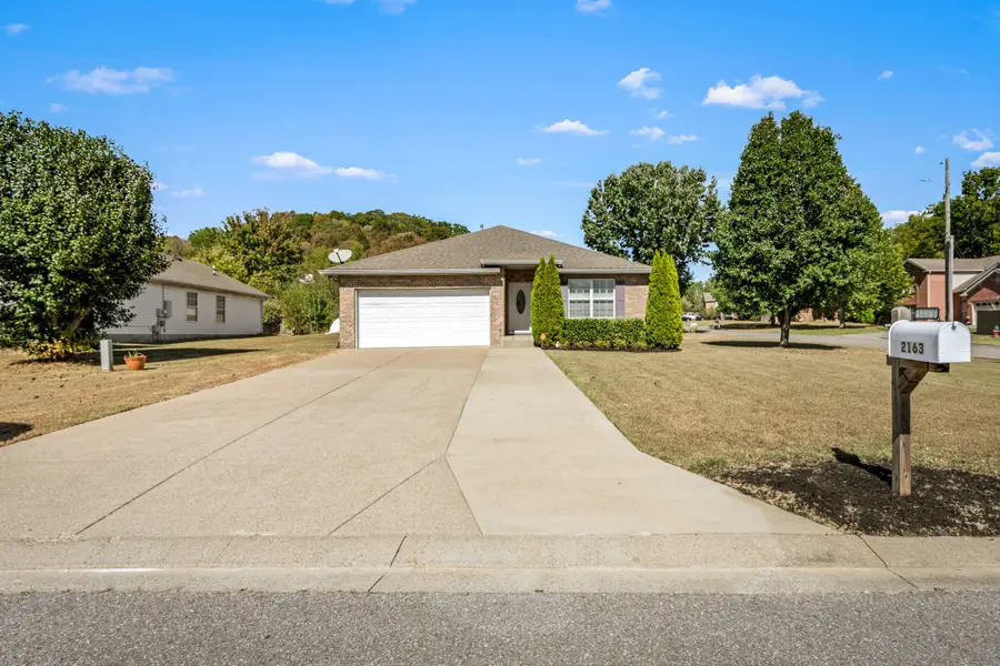 2163 Spring Hill Cir, Spring Hill, TN 37174 - #3