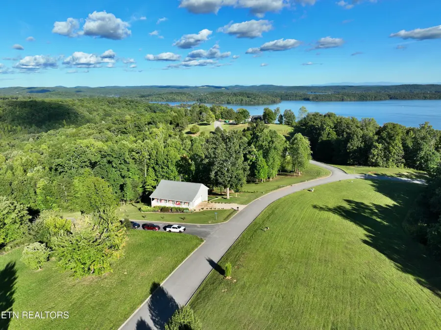 385 Hidden Forest Tr, Spring City, TN 37381 - #2