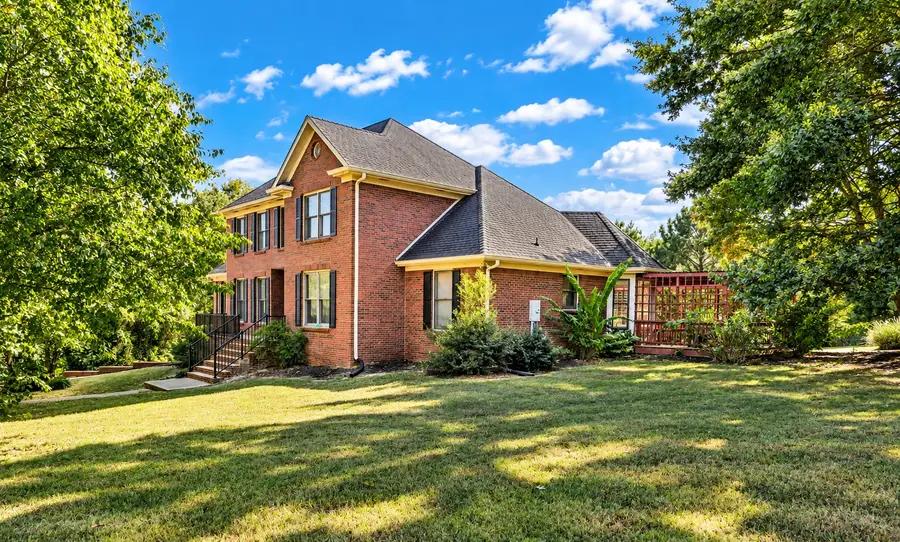 4810 Saint Andrew Ct, Clarksville, TN 37043 - #2
