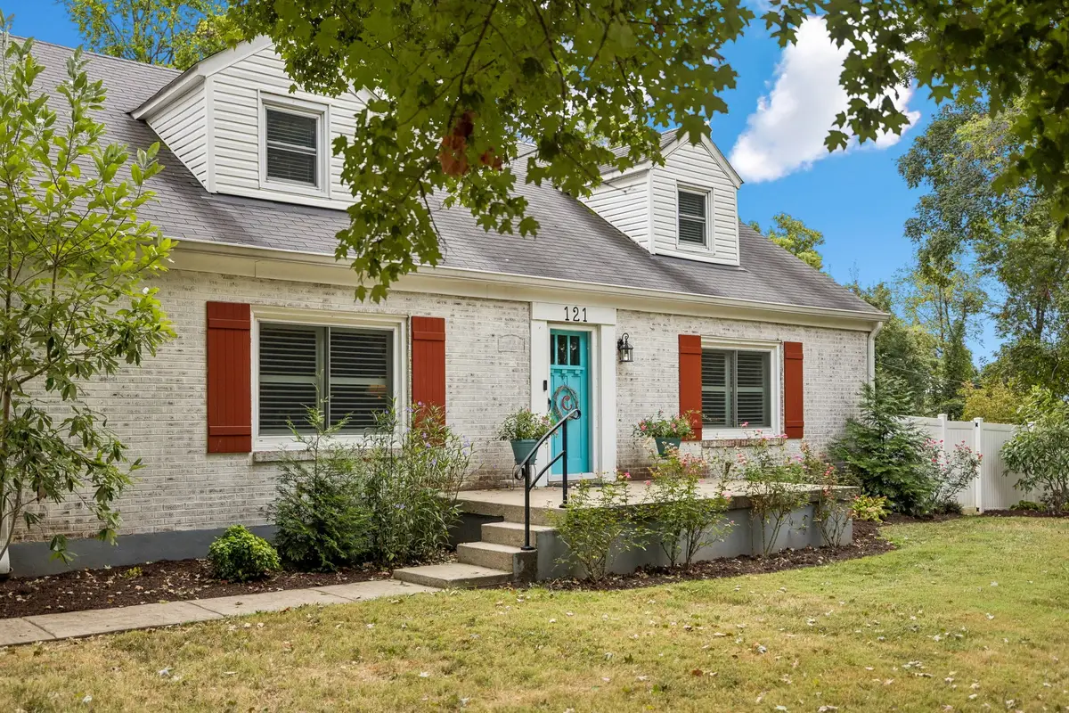 121 Park Cir, Columbia, TN 38401 - #1