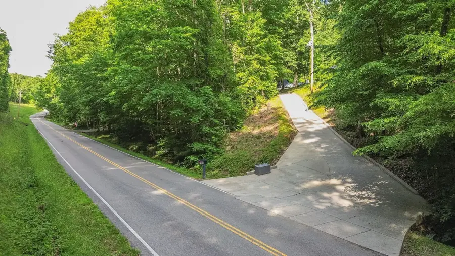 7872 Oscar Green Rd, Primm Springs, TN 38476 - #2