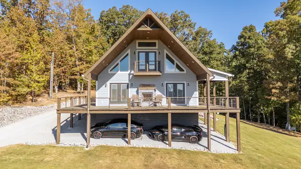 121 Persimmon Ln, Lexington, TN 38351