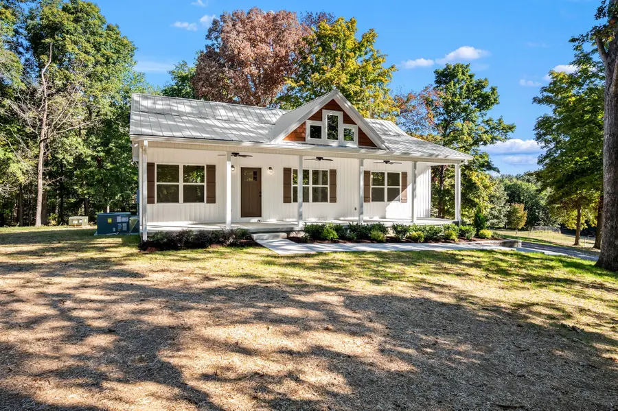 147 Bosham Rd, Westmoreland, TN 37186 - #2