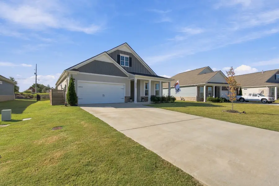 2240 Quinn Dr, White House, TN 37188 - #2